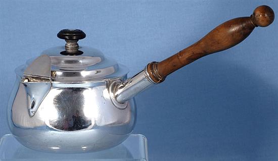 A George III Irish silver brandy pan and cover, by James Le Bass, length 310mm, gross weight 18.8oz/585grms.